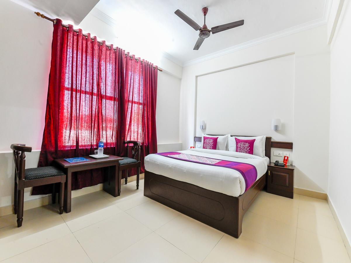 Oyo 11309 Hotel Green Land Residency Kochi Luaran gambar